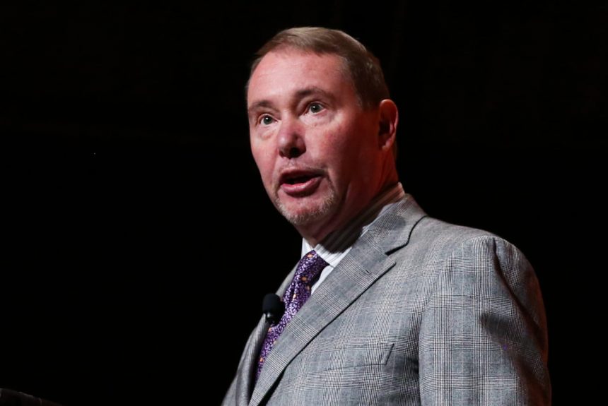 Gundlach says Fed will hike rate next week to save face, but shouldn’t