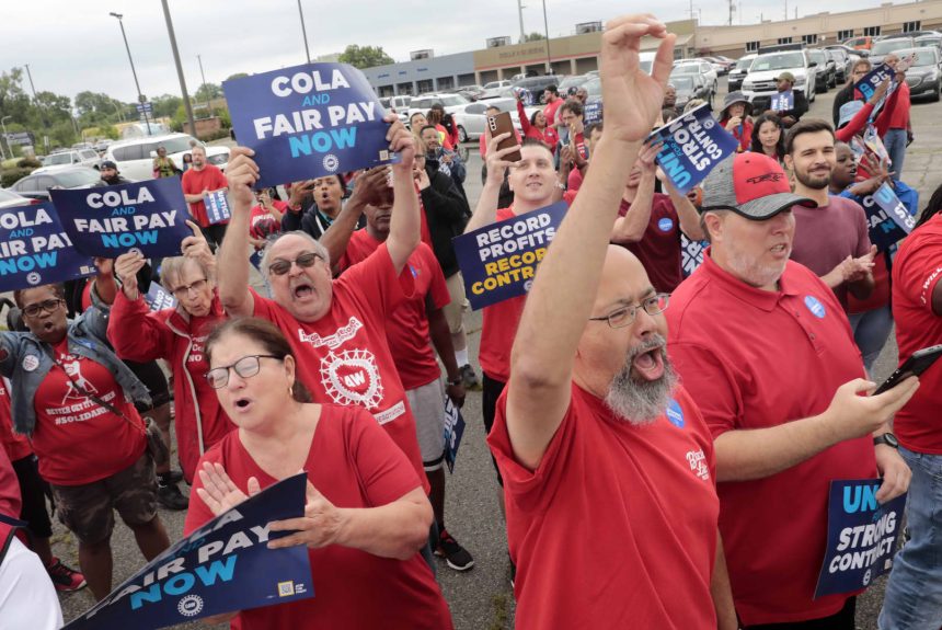 Stellantis offers raises, inflation protection to UAW as strikes continue