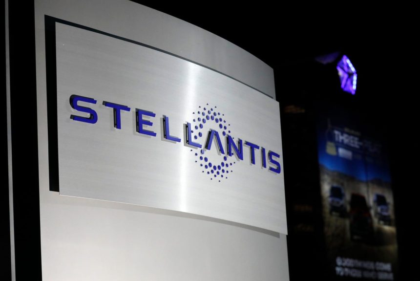 Chrysler parent Stellantis laying off 400 salaried U.S. workers