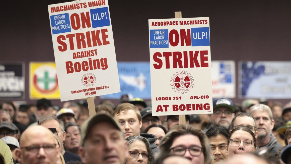 Boeing machinists to vote on new proposal that could end strike