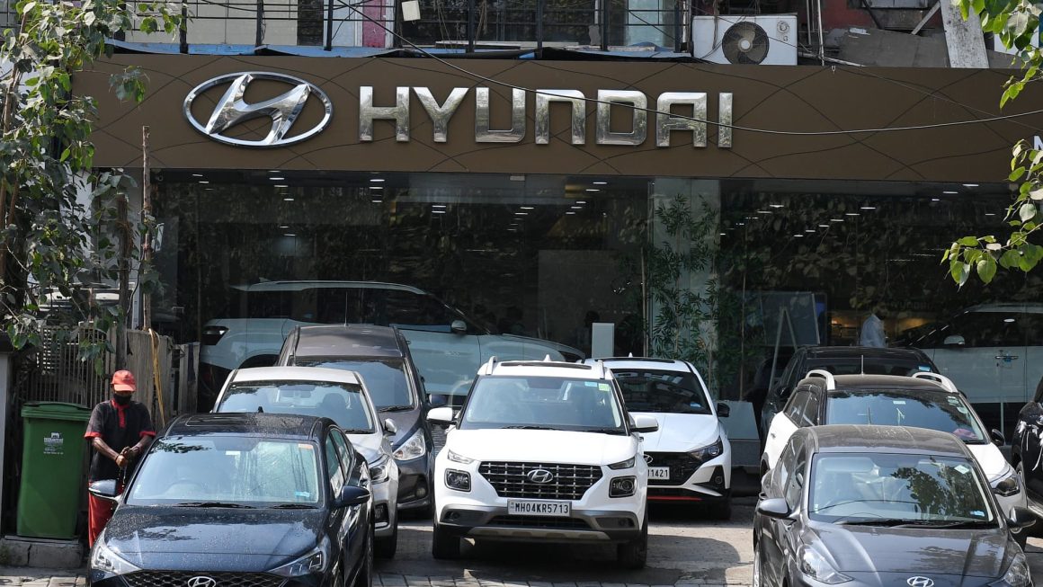 Hyundai Motor India shares drop 7% on trading debut